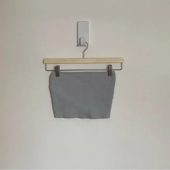 Babaton Ribbed Tube Top - Picture 2 of 5